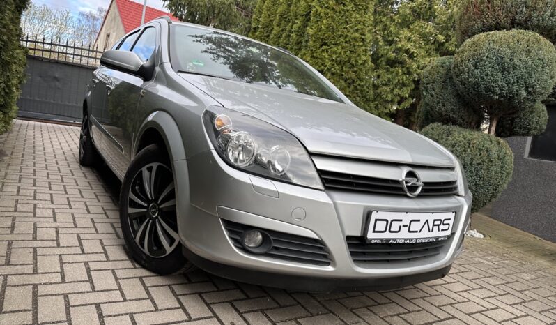 Opel Astra H, 1.6 Benzyna, 2005, Niski przebieg full